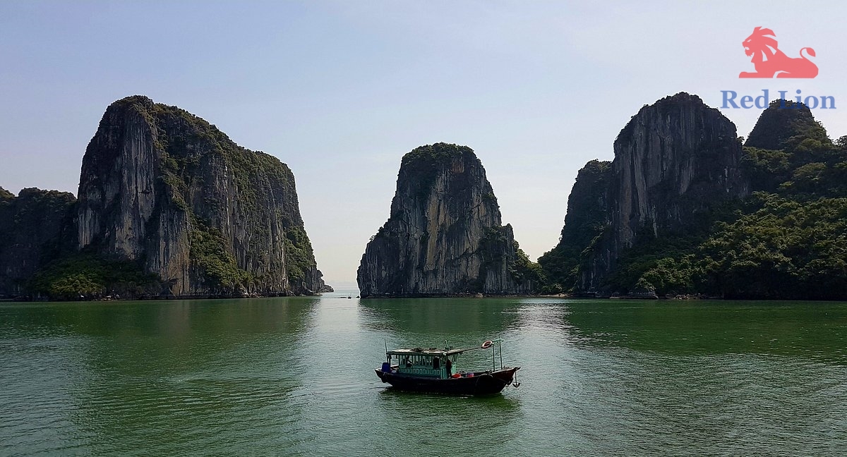 travel-ha-long-bay-travel-to-ha-long-bay-vietnam-red-lion-001-20240530-22392320161017-180126-largejpg