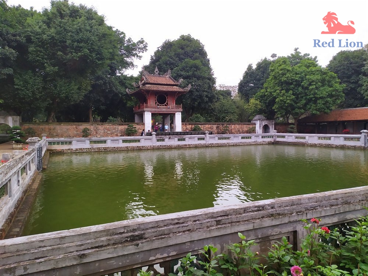 travel-ha-noi-travel-to-ha-noi-vietnam-temple-of-literature-red-lion-014-20240530-225904
