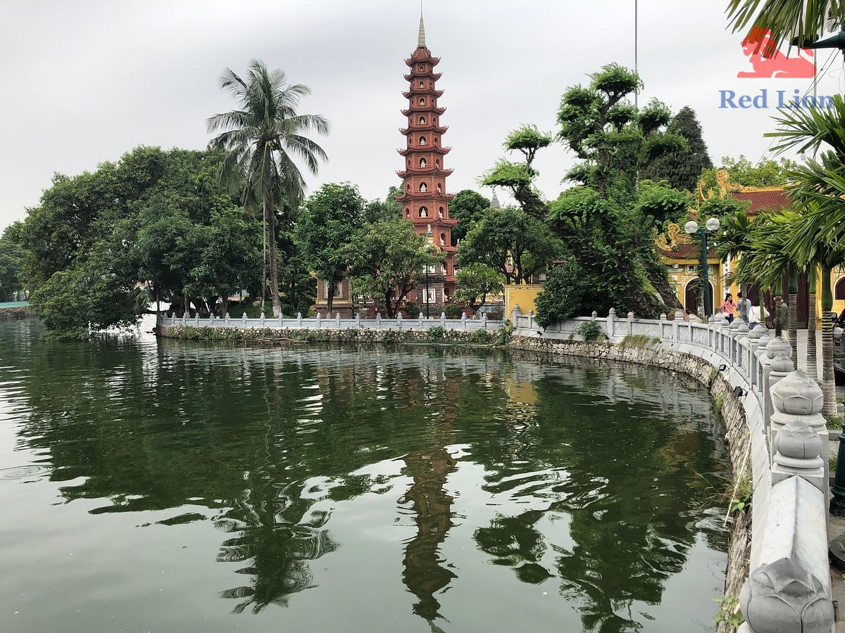 travel-ha-noi-travel-to-ha-noi-vietnam-tran-quoc-pagoda-red-lion-024-20240530-225013